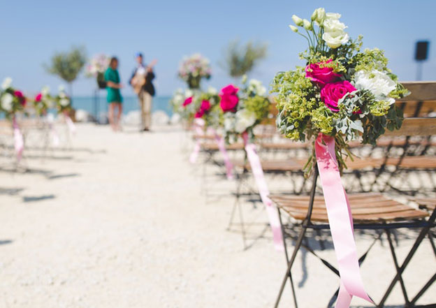 Ingin Mengadakan Pernikahan di Pantai