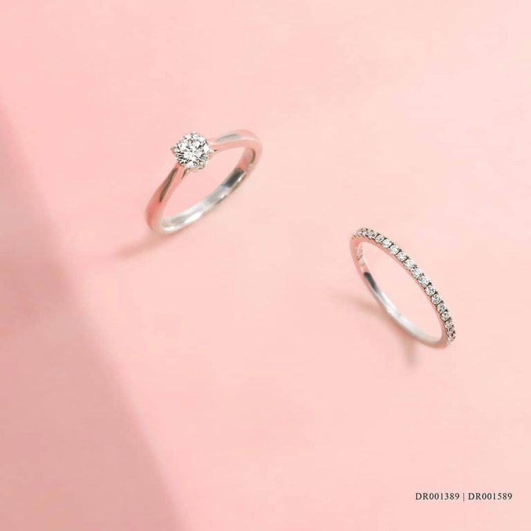 Cincin Emas Kecil Yang Simpel: Sentuhan Mewah Yang Tidak Berlebihan Cincin Emas Kecil Yang Simpel: Sentuhan Mewah Yang Tidak Berlebihan