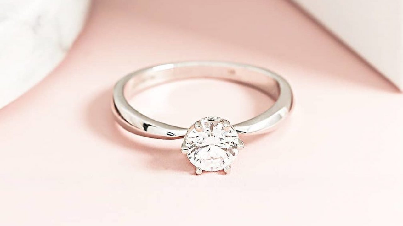 Mengenal Karakteristik Dan Jenis Cincin Emas Permata V Co Jewellery