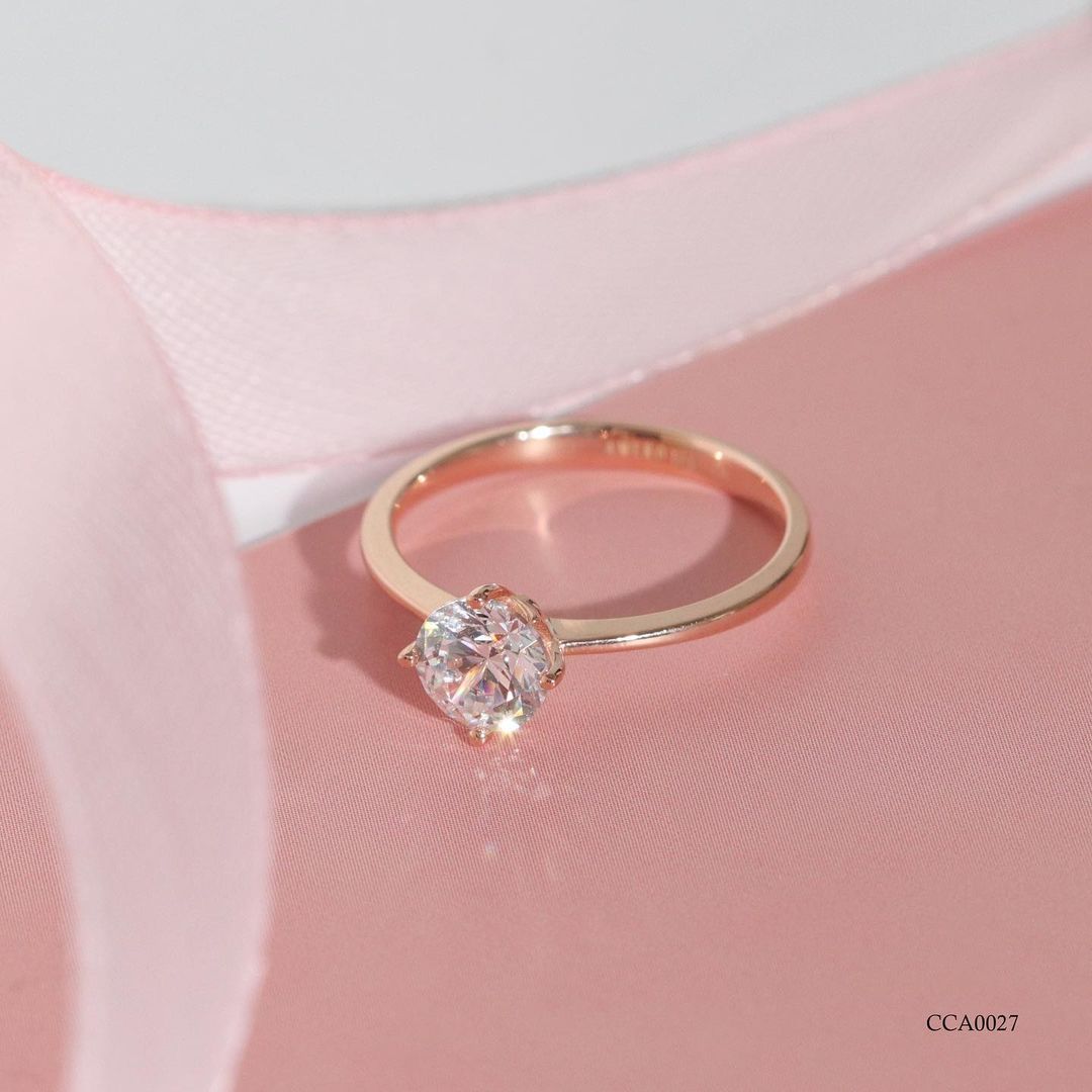 Cincin emas solitaire