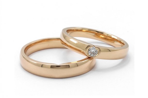 Gold Wedding Ring 