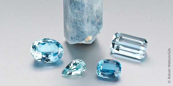 Batu permata aquamarine