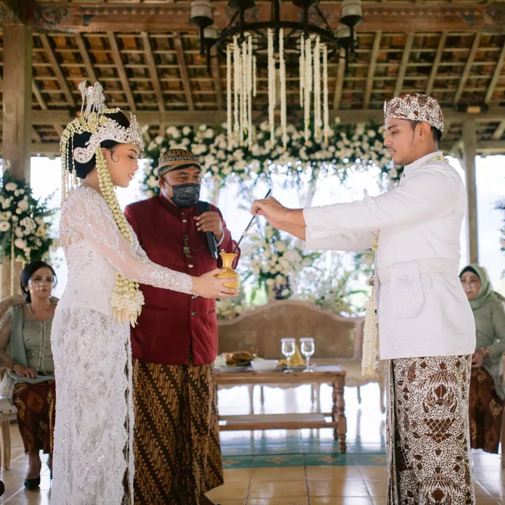 Susunan acara pernikahan adat Sunda