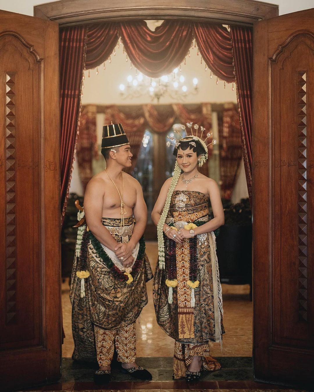 Rangkaian Prosesi Pernikahan Adat Jawa Vandco Jewellery 2757