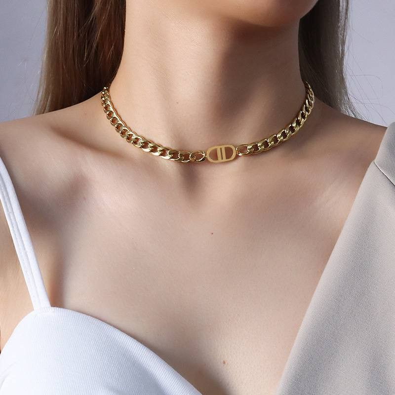 Model kalung wanita emas