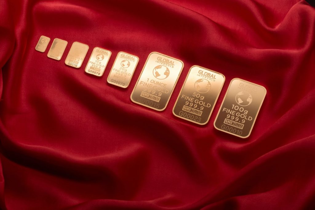 Faktor yang mempengaruhi pergerakan harga emas