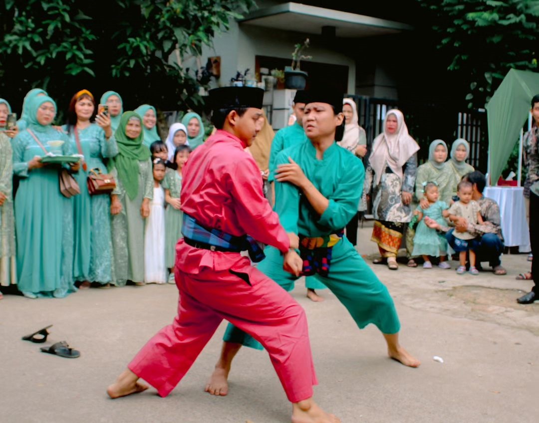 tradisi palang pintu betawi