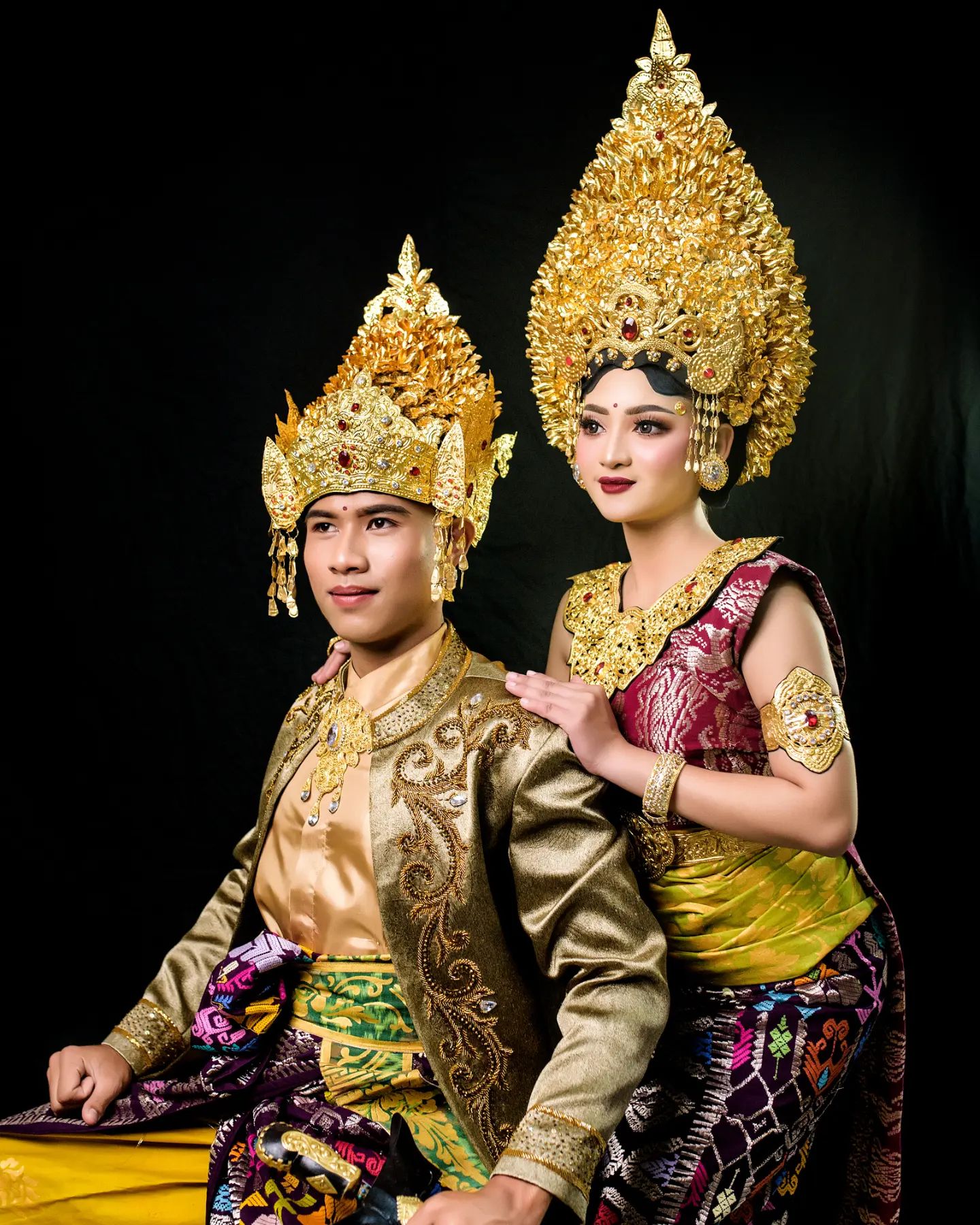 Baju pengantin Bali