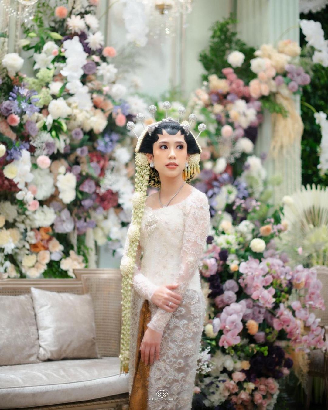 bahan brokat prada untuk kebaya pernikahan