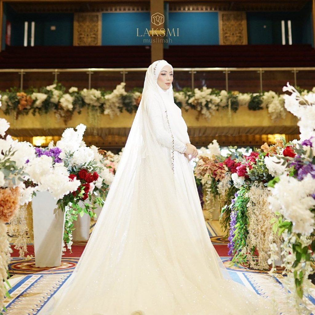 baju pengantin muslimah hijab