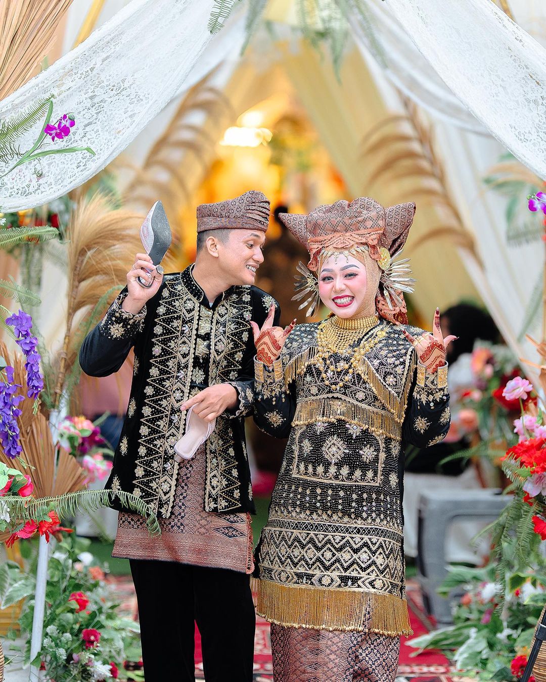 Pernikahan adat Minang