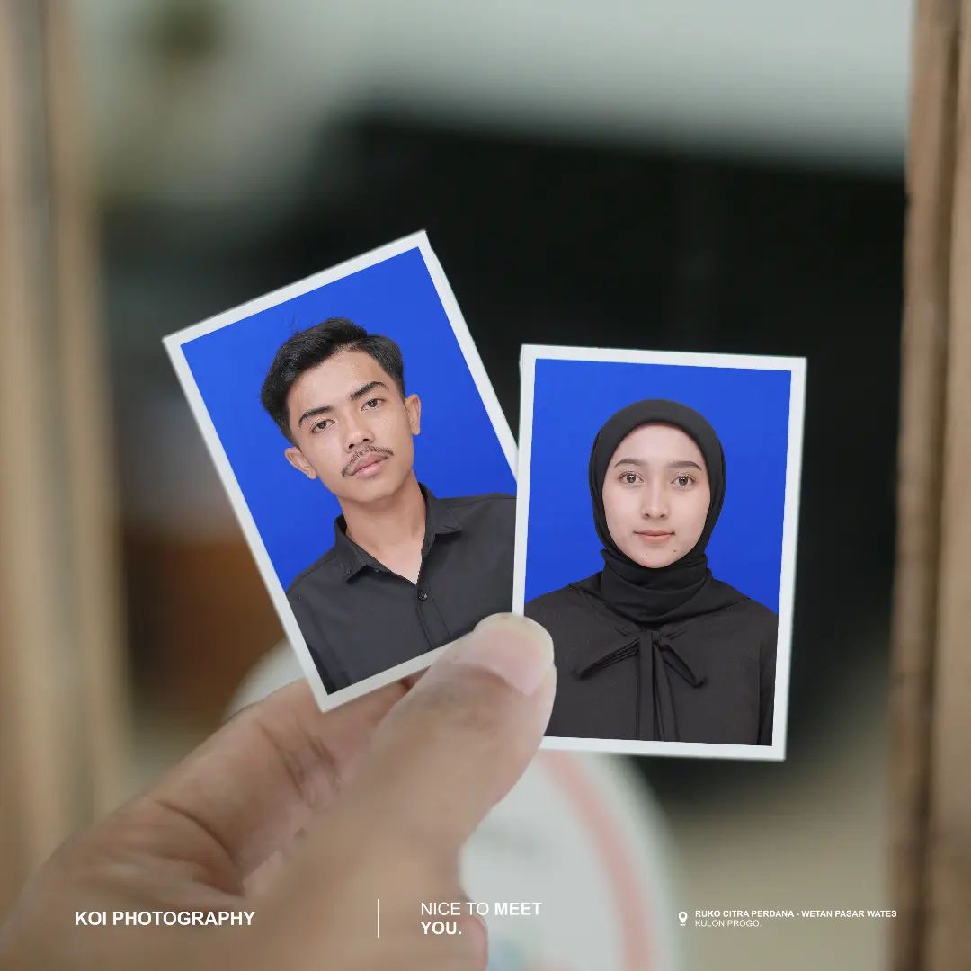 foto buku nikah baju hitam