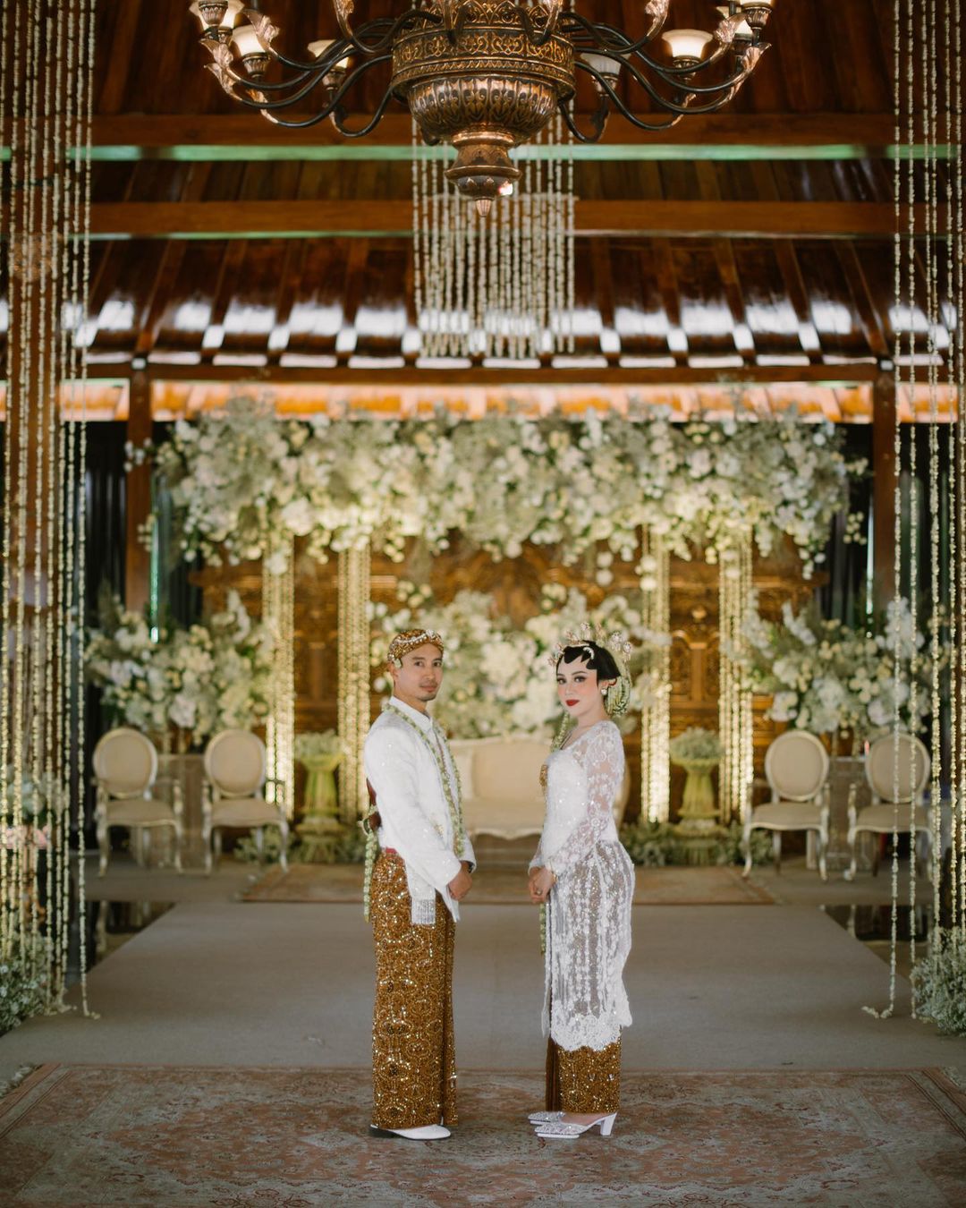 Pernikahan adat Jawa