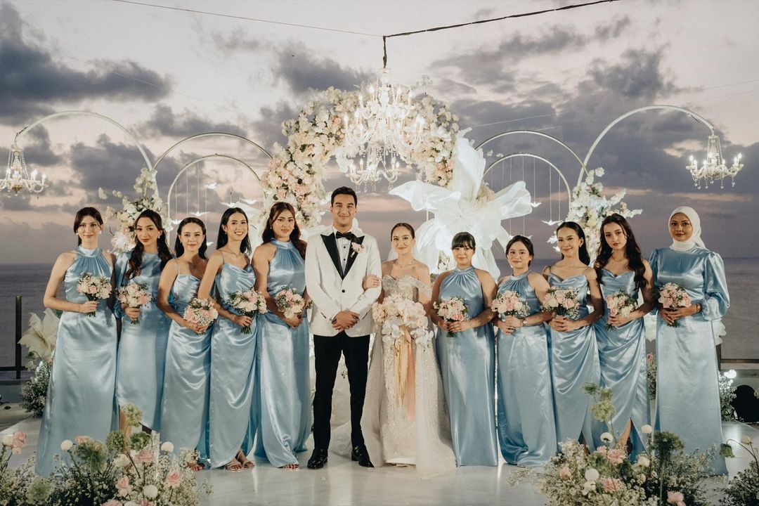 pendamping pengantin wanita bridesmaid