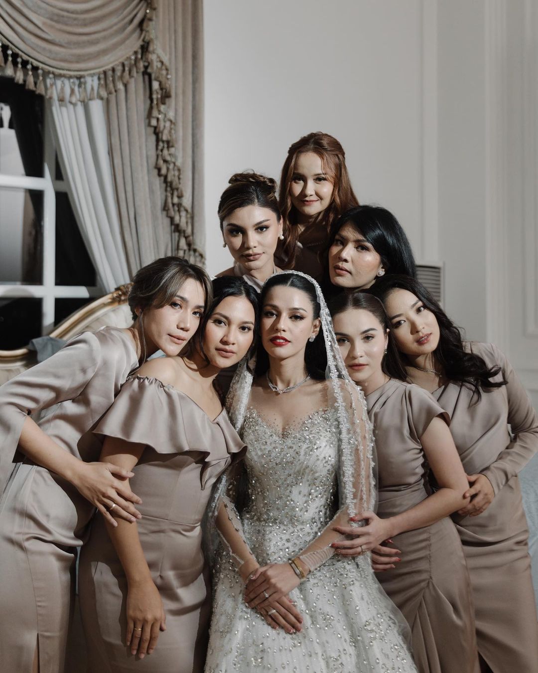 bridesmaid pernikahan susan sameh