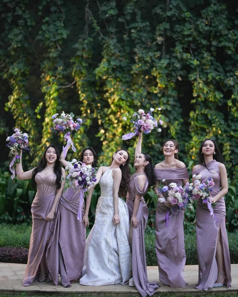 bridesmaid pernikahan mahalini