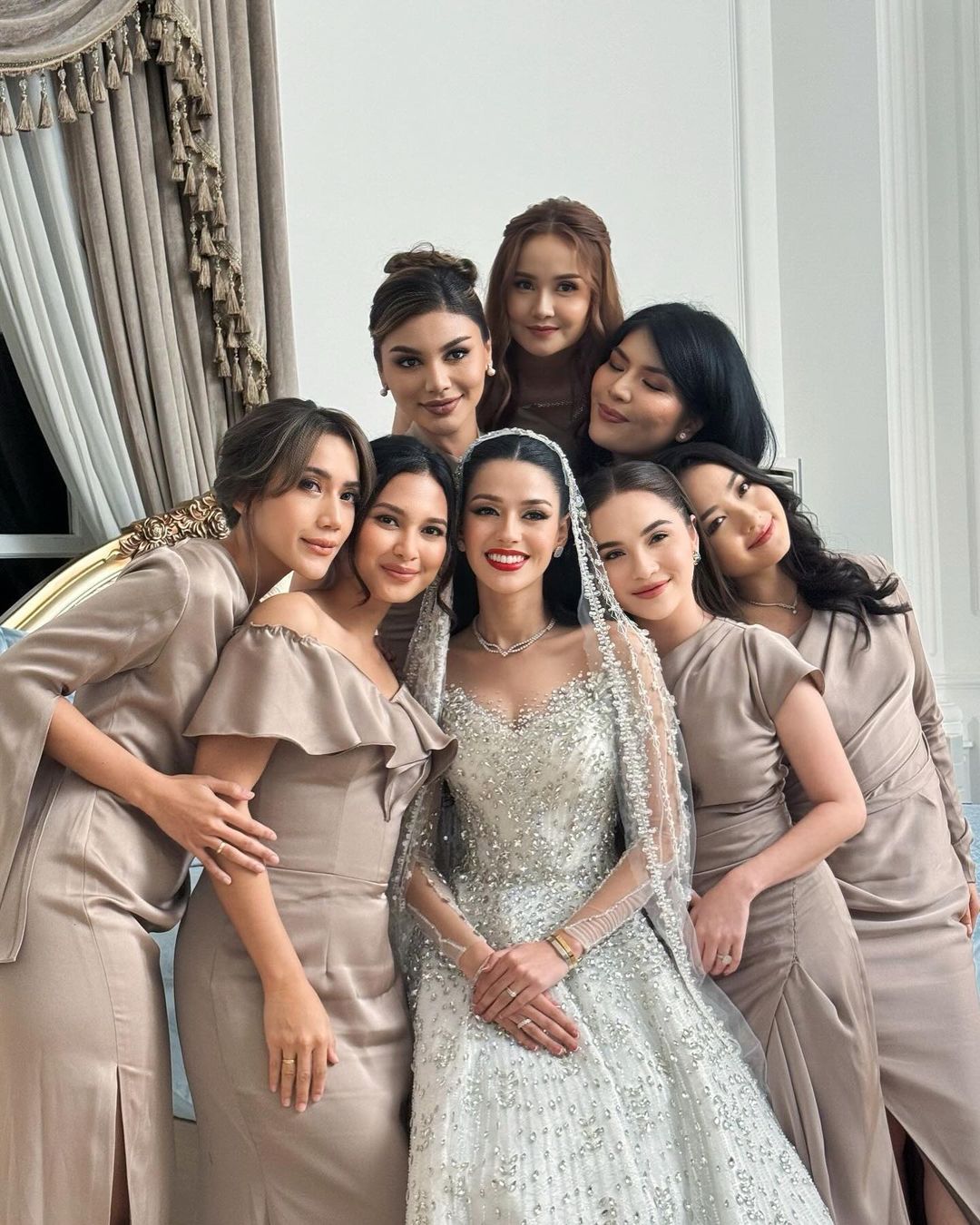 bridesmaid pernikahan susan sameh