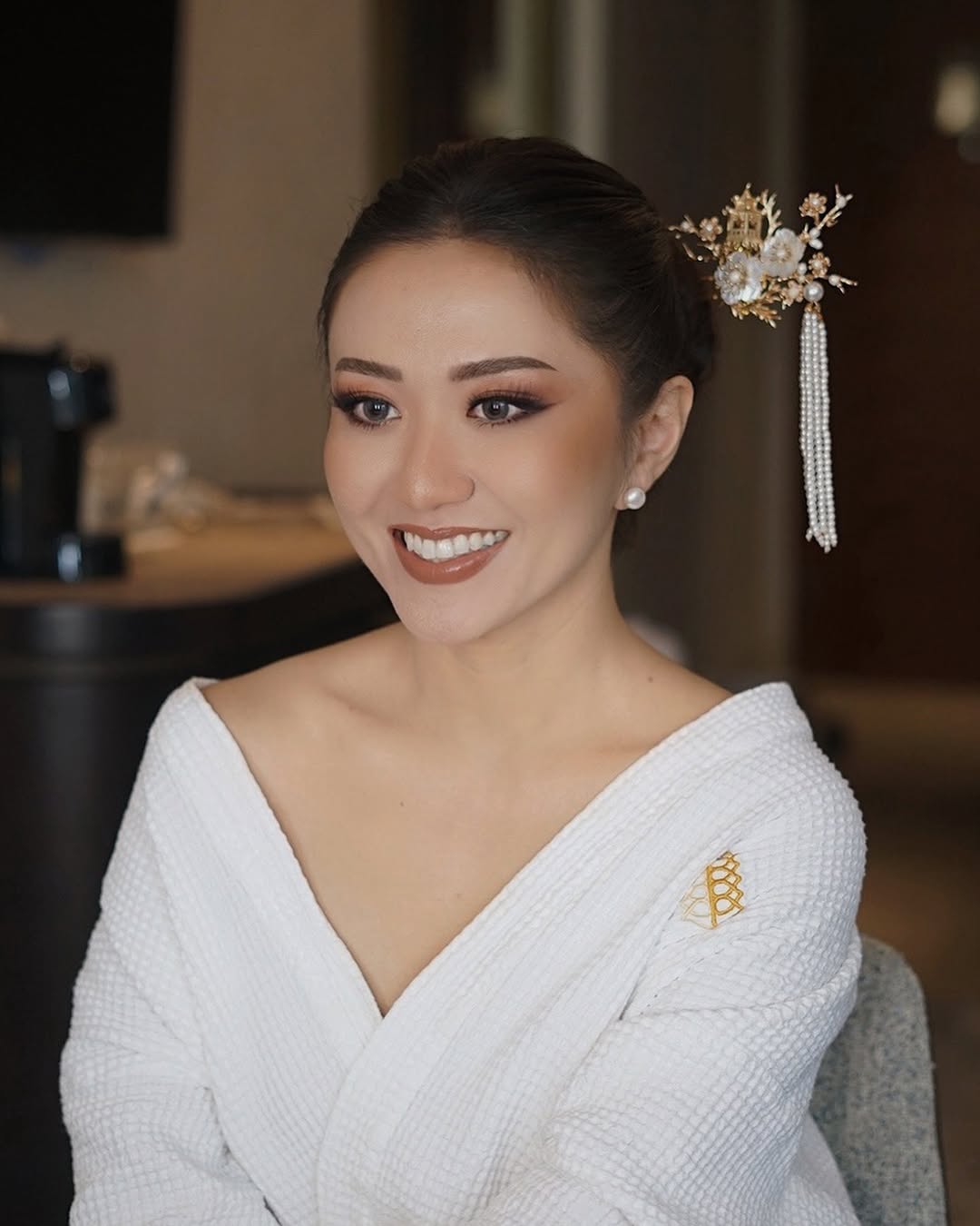 Makeup pengantin 