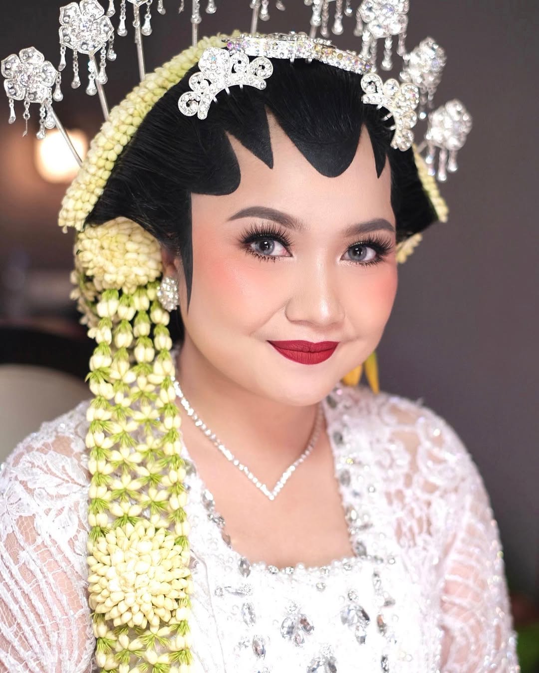 makeup bold pengantin