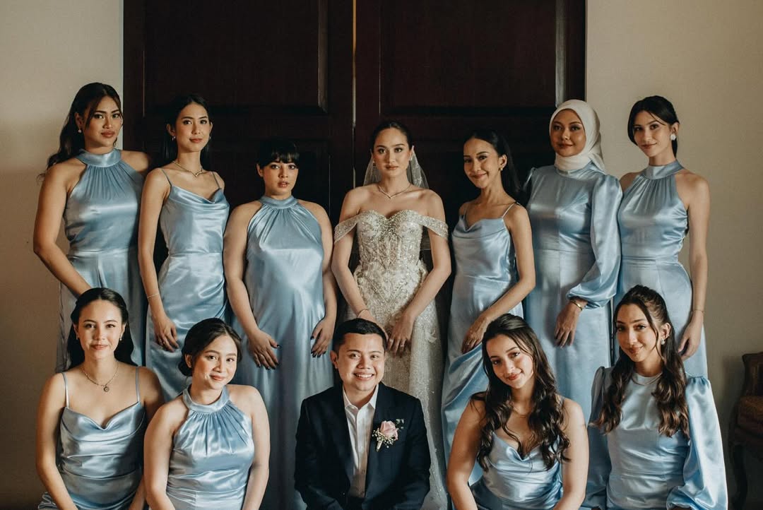 seragam bridesmaid pernikahan sesuai bentuk tubuh