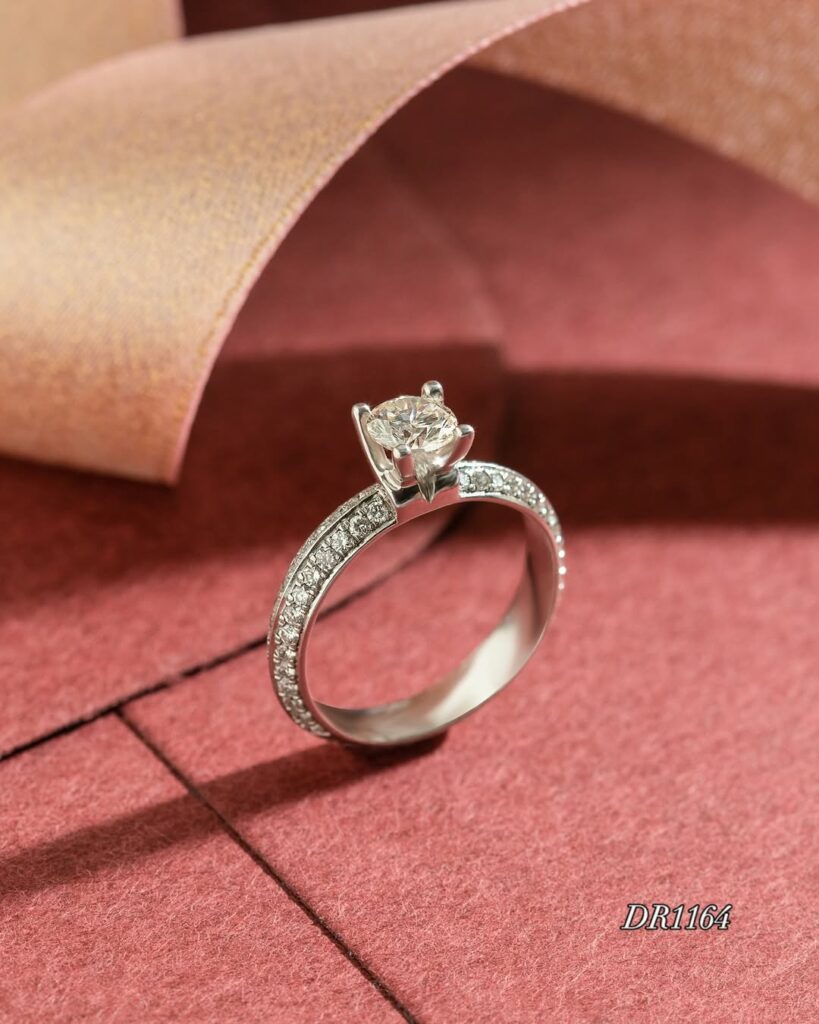 cincin berlian wanita