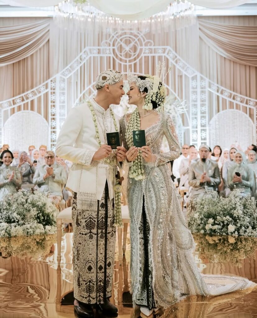 Akad nikah adat Sunda Al dan Alyssa