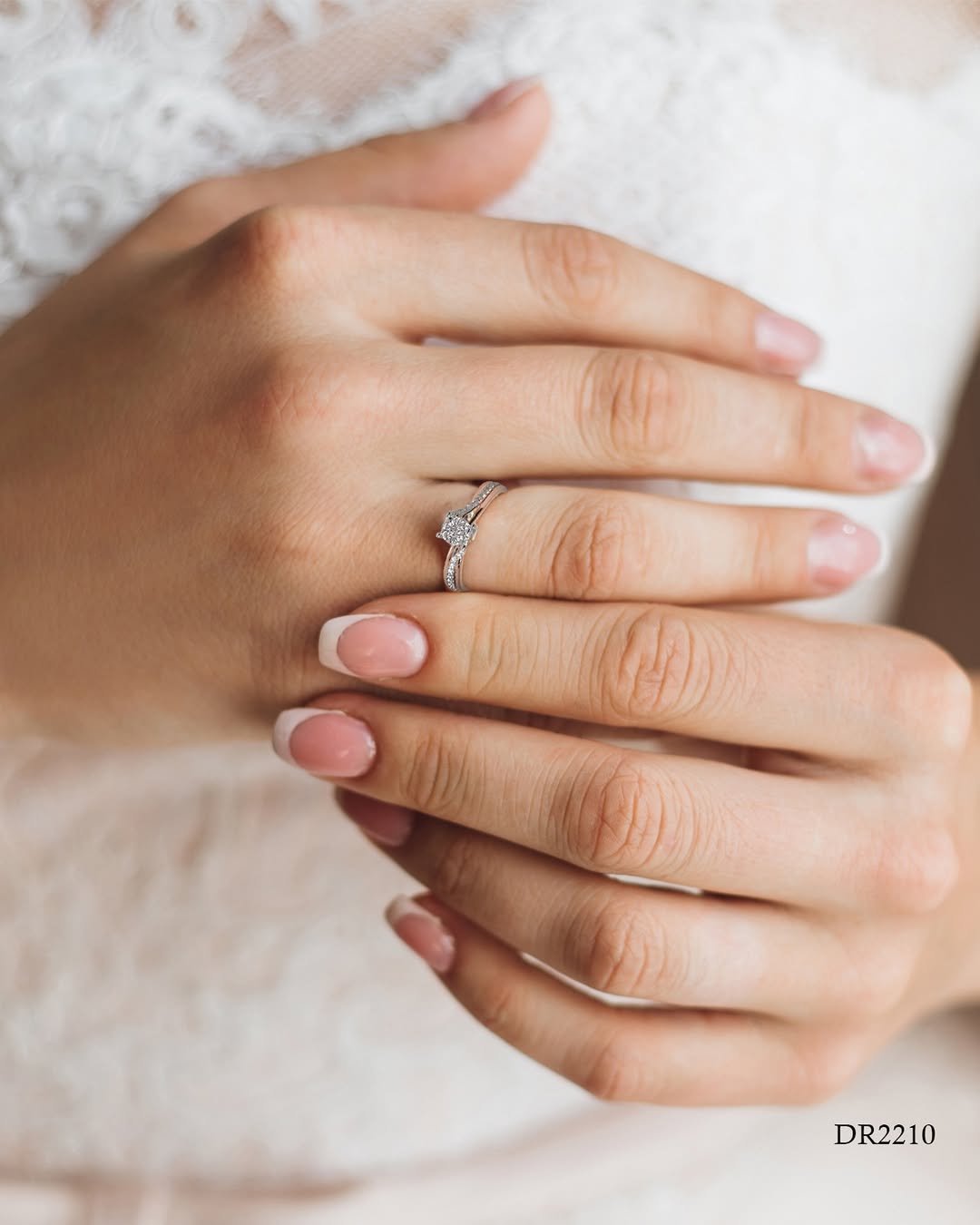 cincin berlian wanita