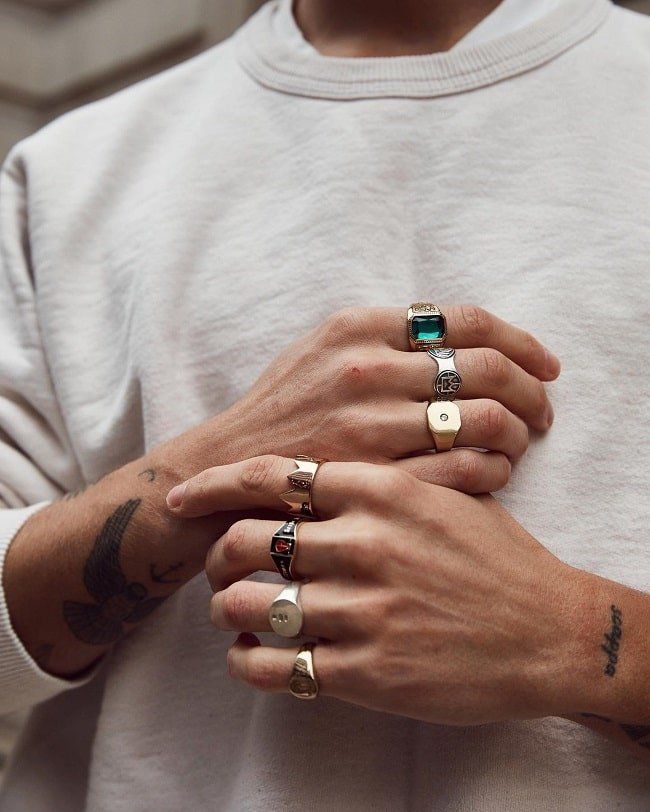 arti cincin di jari pria