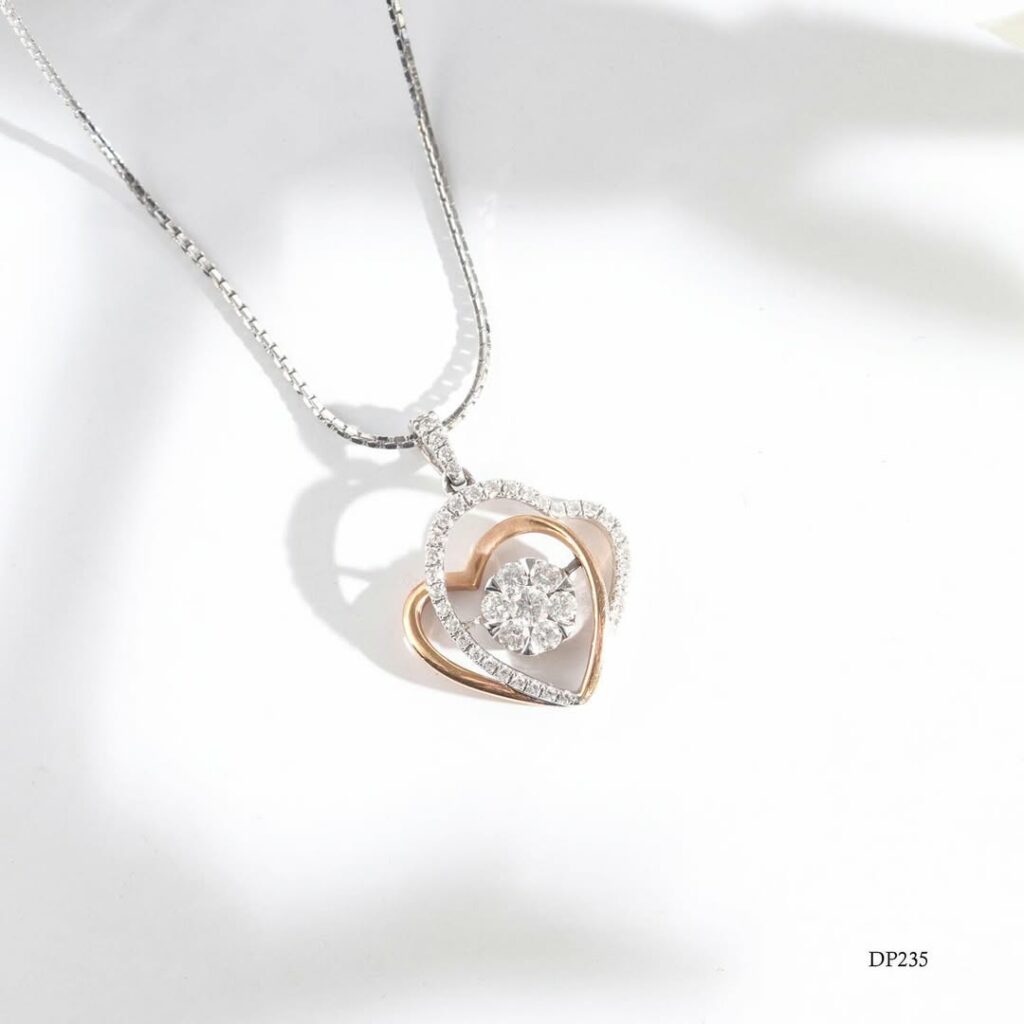 Kalung berlian Lovey Diamond Pendant