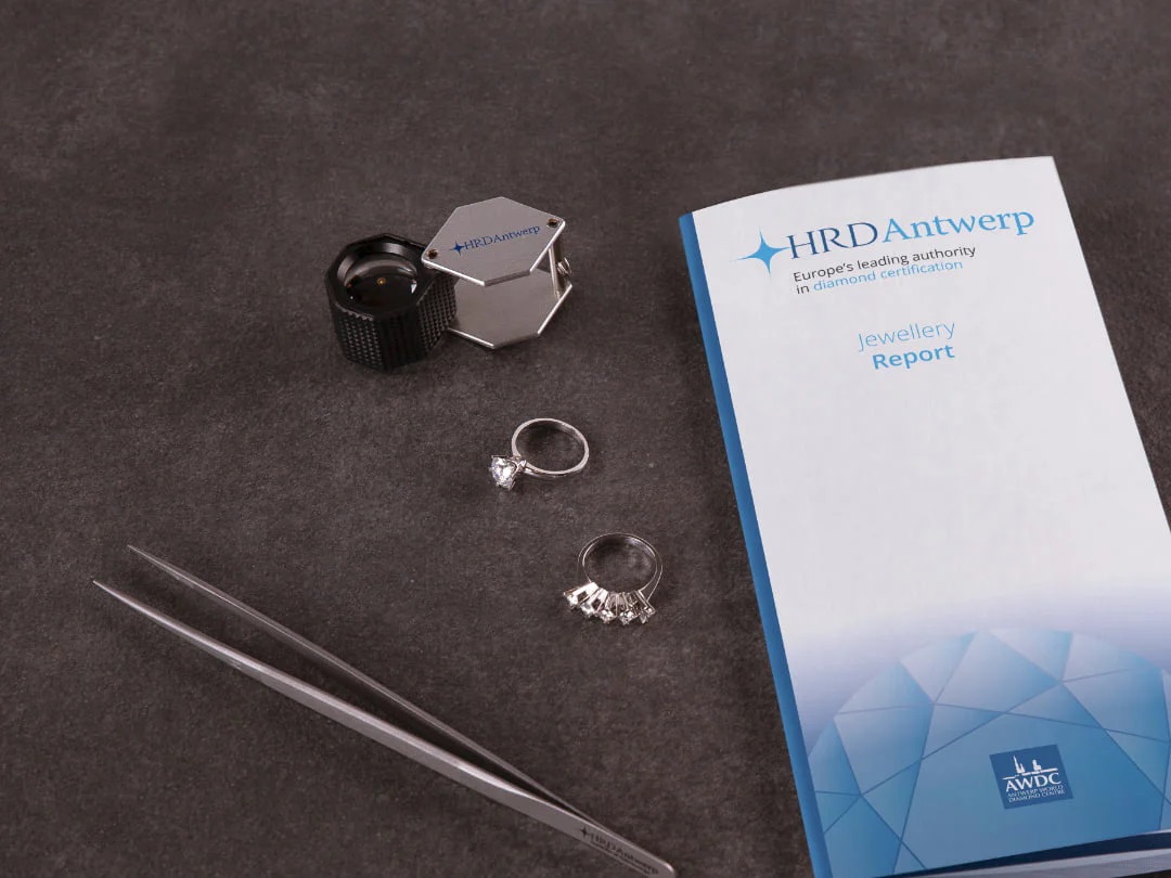 sertifikat berlian HRD