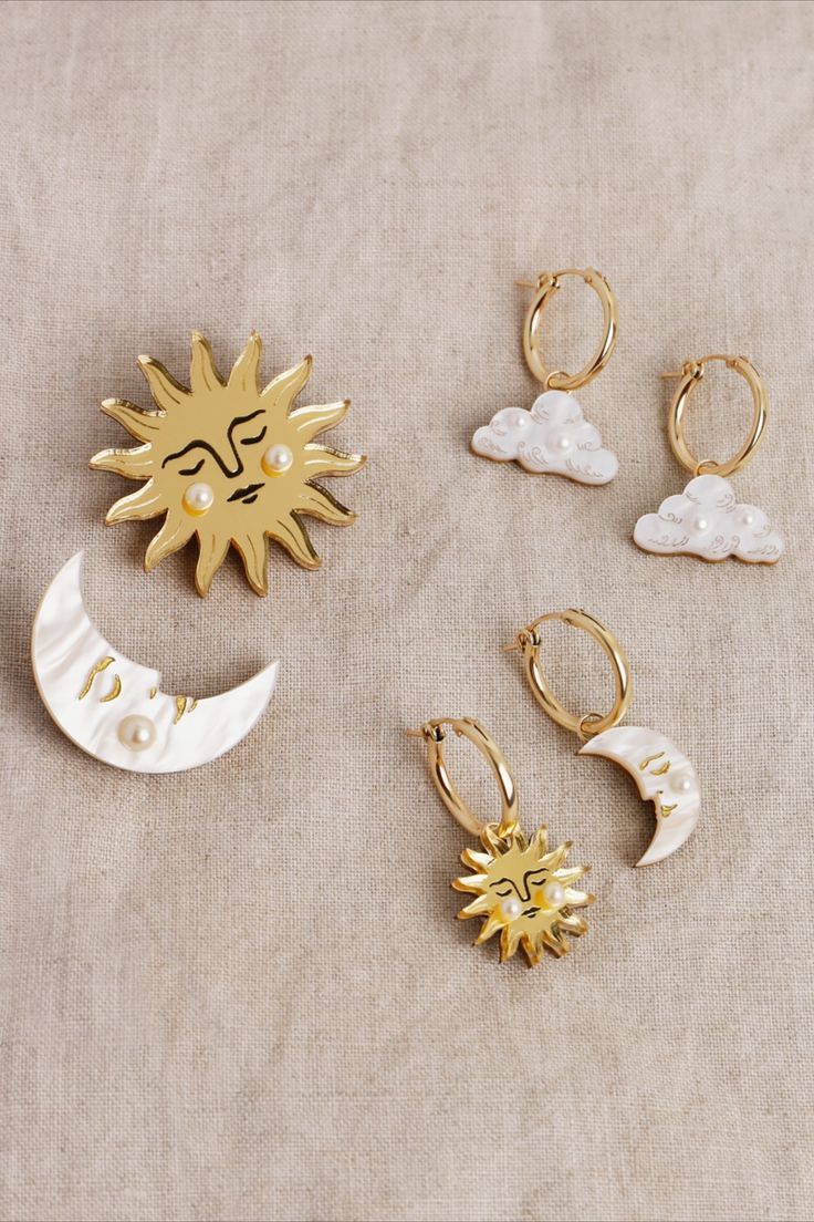 perhiasan tema benda langit