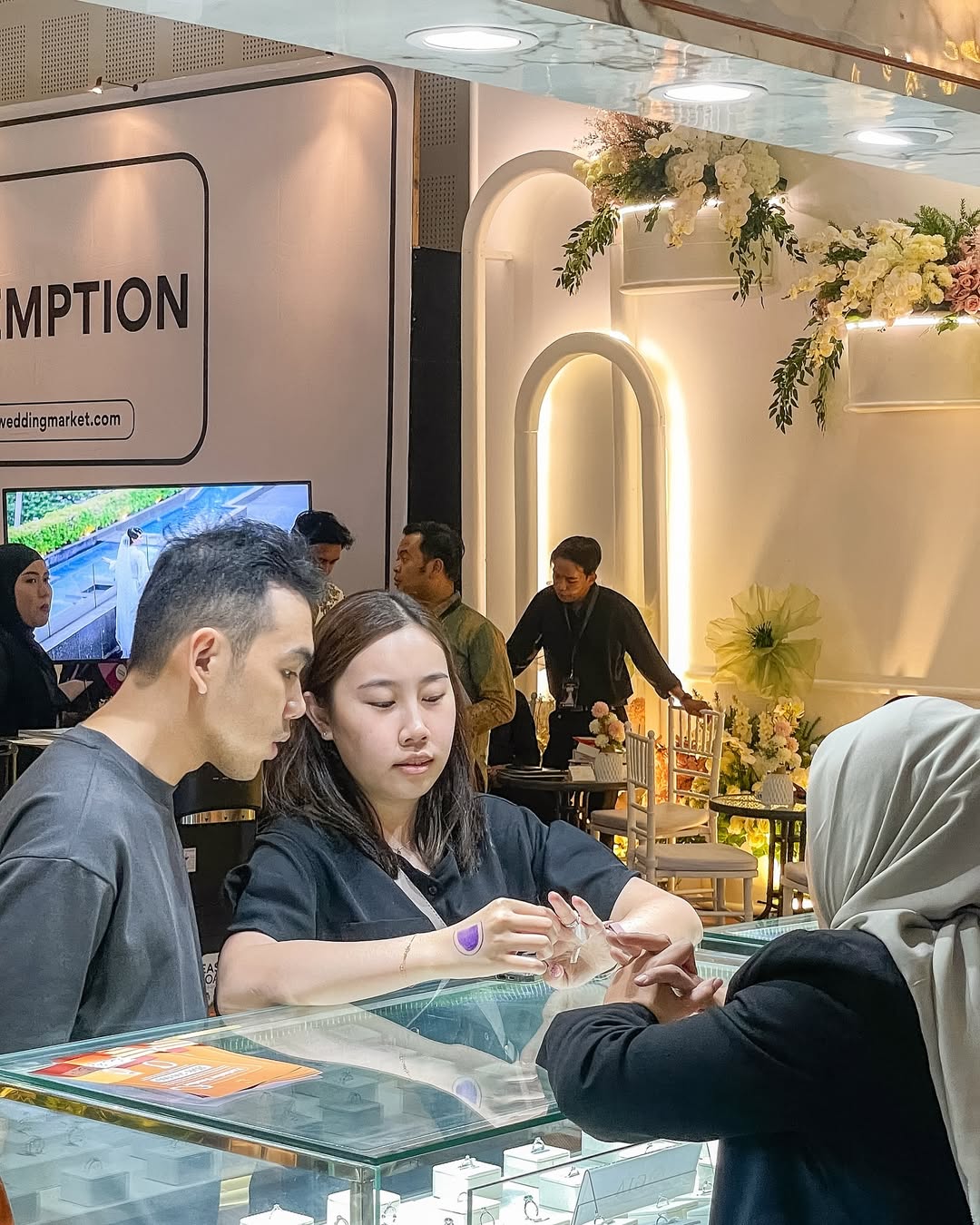 waktu terbaik membeli emas