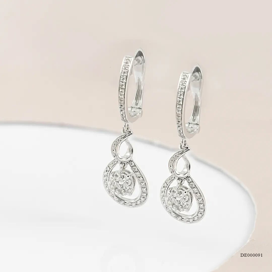 anting permata berlian mewah