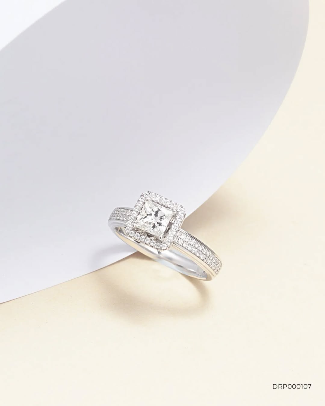 cincin berlian princess cut