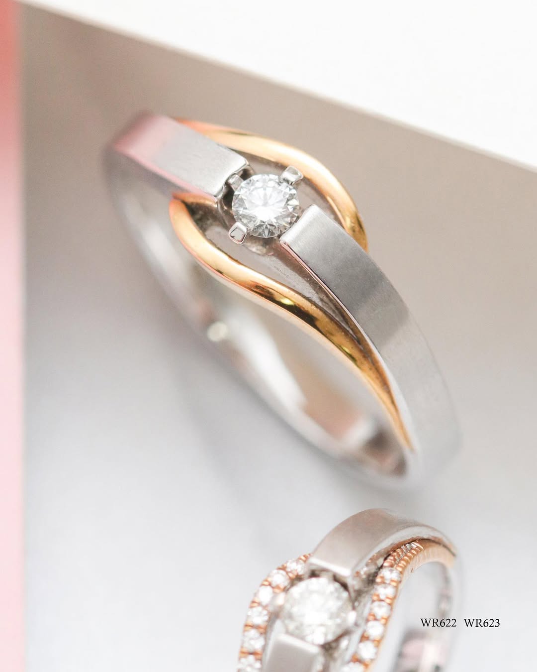 Cincin Nikah Couple WR622 & WR623 dari V&Co Jewellery