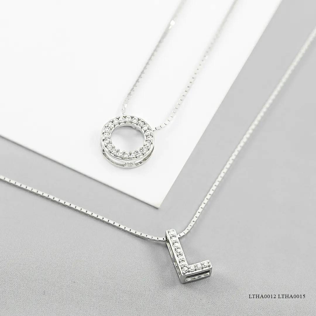 kalung liontin alfabet elegan