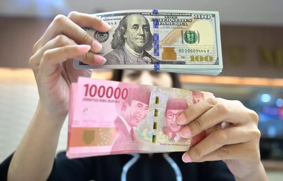 nilai tukar rupiah terhadap dollar