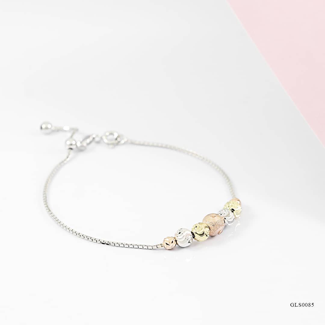 model gelang emas wanita elegan