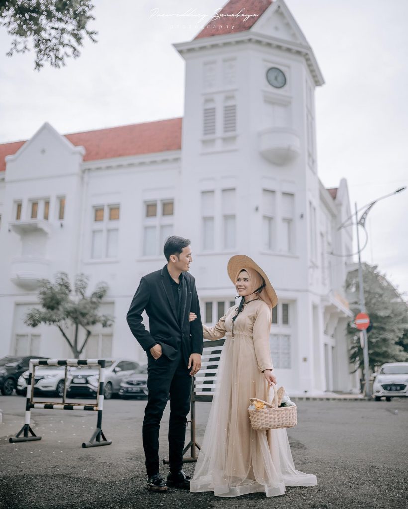 outfit prewedding hijab earth tone